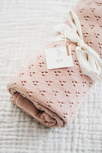 Piper Bug Heritage Knit Blanket - ROSE
