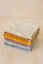 Load image into Gallery viewer, Kiin Wash Cloth 3 Pack - CARAMEL
